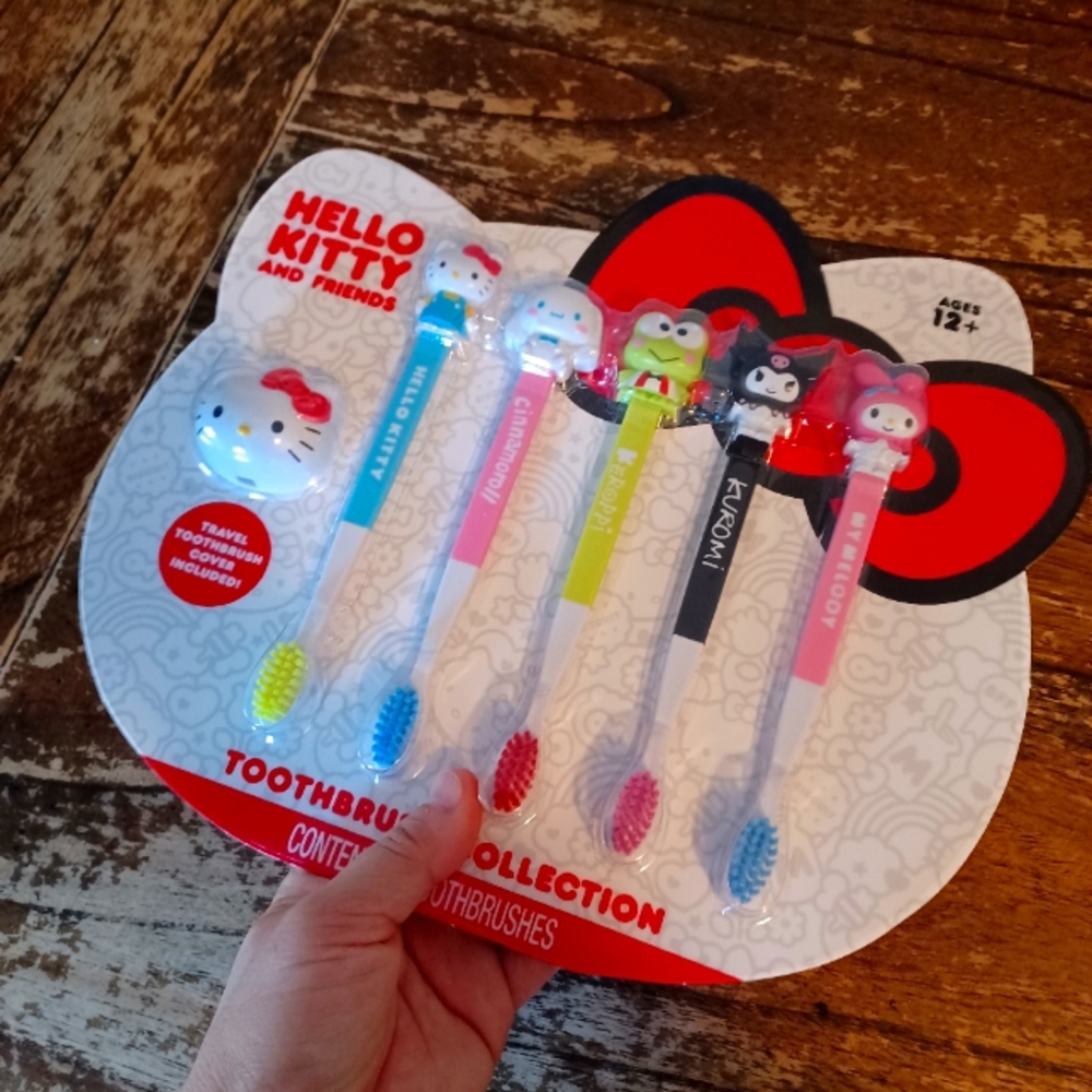 Hello kitty & friends toothbrush set BNIP VHTF RARE